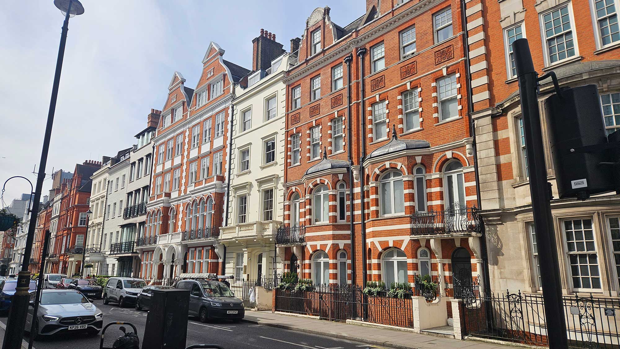 Luxury residential refurbishment in Chelsea, London